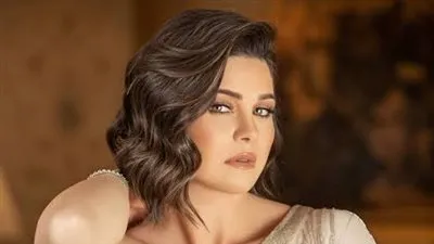 يسرا اللوزي: 