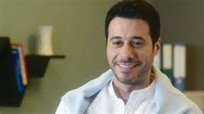 بعد هجومه عليه.. إيلون ماسك يُعيد 