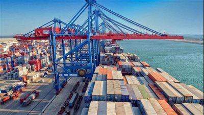 سمير فرج: ميناء شرق بورسعيد العاشرة عالميًا خلال 4 سنوات فقط (فيديو)