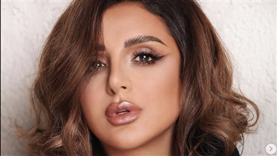 بالأسود.. أنغام تتألق بأحدث ظهور لها