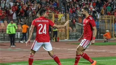 الكاف يعلن اختيار نجم الأهلي لاعب الجولة في ذهاب ربع نهائي دوري أبطال إفريقيا