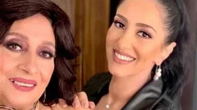 سهير مرشدي توجه رسالة لابنتها حنان مطاوع: 