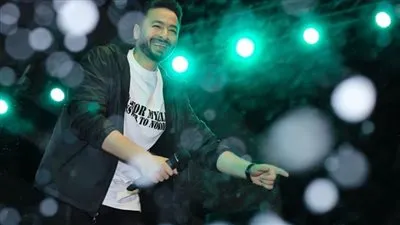 حمادة هلال يتألق في حفل جماهيري ضخم بطنطا احتفالا بالعيد (صور)