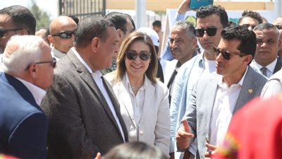 نيفين الكيلانى: وجودنا اليوم على أرض شمال سيناء دلالة واضحة على إصرار الدولة المصرية على مجابهة الإرهاب بالتنمية الشاملة