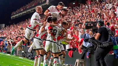 مدرب فاييكانو يفاجئ برشلونة بتصريح ناري