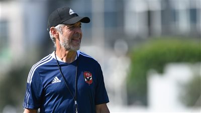 عاجل.. كولر يعقد محاضرة فنية للاعبين قبل مواجهة الرجاء المغربي