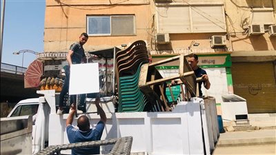 تحرير محاضر إتلاف أسفلت لمعارض سيارات ورفع التعديات والمخلفات بالعجوزة