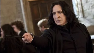 تعرف على المواقف السياسية لـ ألان ريكمان في ذكرى ميلاده