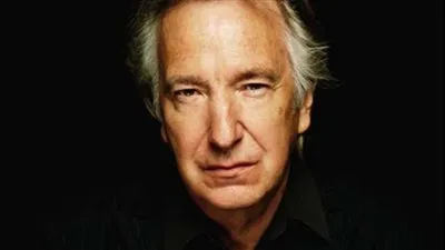 آلان ريكمان.. النجم البريطاني الذي ساند القضية الفلسطينية 