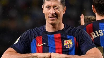 العالم اليوم| بدء تلقي أوراق مرشحي الرئاسة.. وبرشلونة يعلن إصابة ليفاندوفسكي