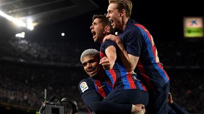 عاجل.. تشافي يعلن تشكيل برشلونة الرسمي لمواجهة ريال بيتيس في الدوري الإسباني