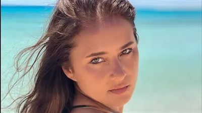 شاهد.. نيللي كريم بإطلالة صيفية في أحدث ظهور لها (صورة)