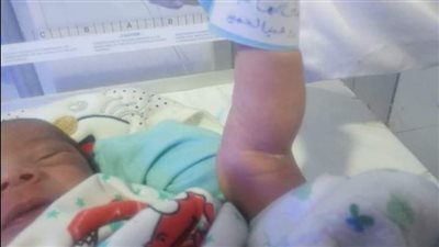 تفاصيل العثور على رضيع أسفل كوبري الأوسطي في البدرشين