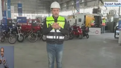 السيسي لـ صاحب أحد المصانع: 