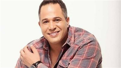 آخرهم مصطفى درويش.. نجوم رحلوا نتيجة أمراض القلب