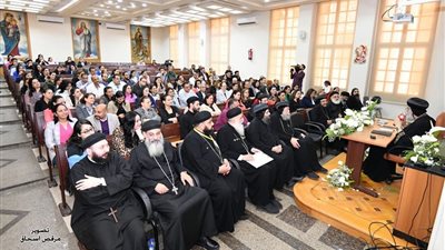 البابا تواضروس يحاضر في معهد الكتاب المقدس بالإسكندرية