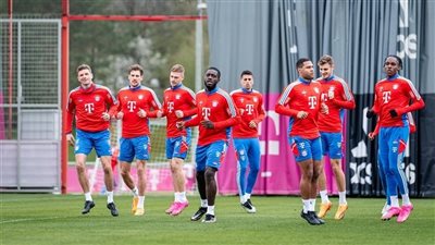 مفاجأة مدوية| بالأسماء.. 8 لاعبين خارج بايرن ميونخ في الصيف