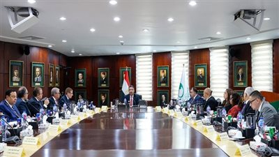 عقد الاجتماع الأول لمجلس إدارة الهيئة القومية للبريد بتشكيله الجديد