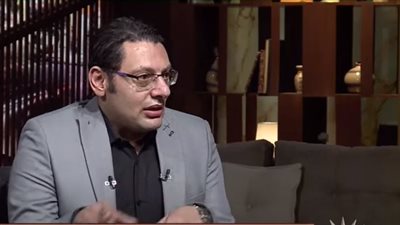 اقتصادي: خفض التصنيف الائتماني لا يمثل مشكلة في البنوك المصرية لهذه الأسباب!