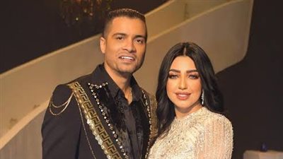 بين مؤيدة ومعارضة.. زوجة 