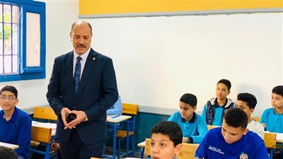 تعليم الإسكندرية: بدء إمتحانات الفصل الثاني لصفوق النقل دون مشكلات (صور)