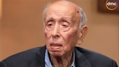 شيخ الصحفيين: الرئيس يحاول جاهدا إصلاح ما أفسده الدهر