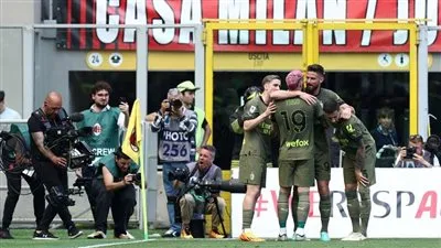 ميلان يعود إلى سكة الانتصارات بالفوز على لاتسيو في الدوري الإيطالي.. وثيو هيرنانديز يسجل هدفا للتاريخ