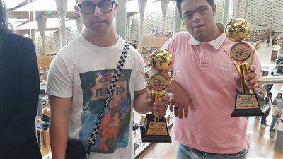 السباح العالمي محمد الحسيني والإيطالي فلافيو يزوران مكتبة الإسكندرية وقلعة قايتباي