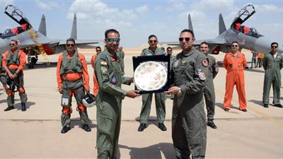 القوات الجوية المصرية والهندية تنفذان تدريبا جويا مشتركا بقاعدة جوية مصرية