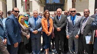 الدقهلية تتسلم المكتبة المتنقلة لتوصيل الخدمات والأنشطة الثقافية والفنية لقرى ومراكز المحافظة