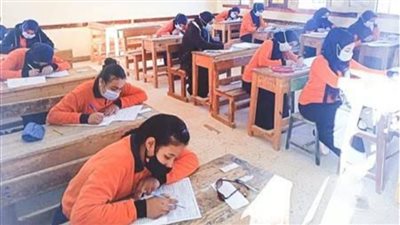 جداول امتحانات الترم الثاني 2023 للطلاب المصريين في الخارج