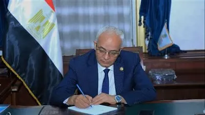 موعد تطوير مناهج الصف السادس الابتدائي