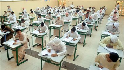 جدول الامتحانات الإلكترونية لطلاب الصف الأول الثانوي المصريين في الخارج