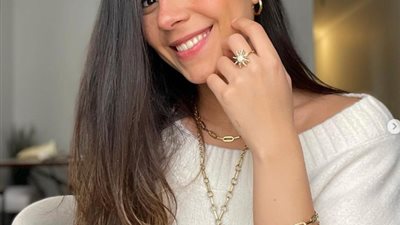 زوجة حازم إيهاب تكشف عن كواليس ولادتها مصابة بـErb's palsy