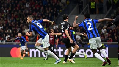 إنتر ميلان يفترس ميلان في نصف نهائي دوري أبطال أوروبا ويضع قدما في نهائي إسطنبول