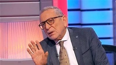 عدلي القيعي يلمح لانتقال نجم الزمالك ومنتخب مصر إلى الأهلي