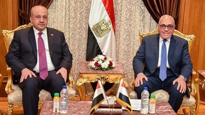 رئيس الهيئة العربية للتصنيع يبحث مع وزير الدفاع العراقي سبل تعزيز التعاون 