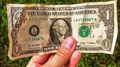 تراجع سعر الدولار أمام الجنيه المصري في نهاية تعاملات اليوم الإثنين 30-9-2024 بالبنوك