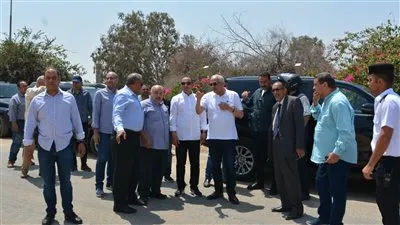 محافظ الجيزة يتفقد أعمال التطوير بعدد من الطرق بمركز كرداسة والمنطقة الصناعية والاستثمارية