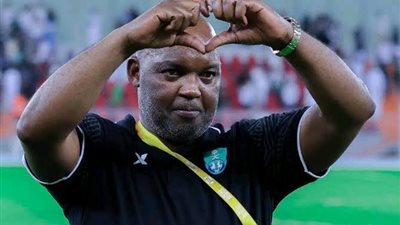 هل يرحل موسيماني عن أهلي جدة؟ 