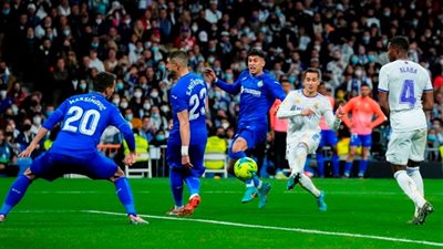 تشكيلة ريال مدريد لمواجهة خيتافي اليوم في الدوري الإسباني.. بنزيما يقود الهجوم