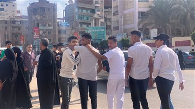 125 ألف 509 طالب يؤدون امتحان اللغة العربية في الدقهلية 