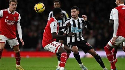 آرسنال ونيوكاسل يونايتد في صراع شرس على 