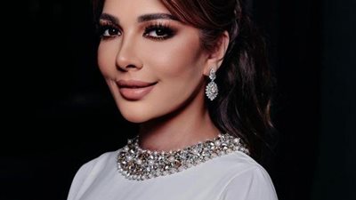 أصالة تثير الجدل لظهورها دون مكياج مع زوجها