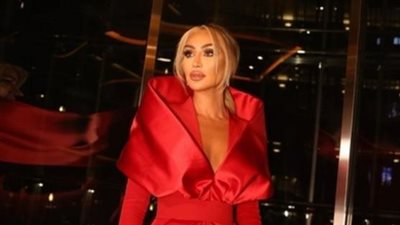 مايا دياب تخطف الأنظار في 