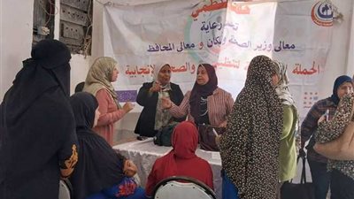 الكشف على 423 مريضا خلال قافلة طبية في الإسكندرية