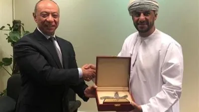 سلطة الطيران المدني تستقبل وفدا من نظيرتها العمانية لتعزيز تبادل الخبرات 