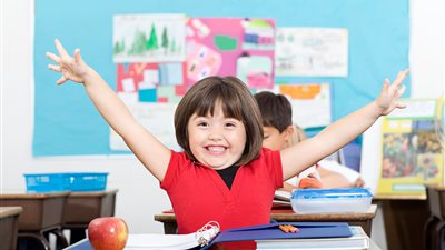 10 نصائح مهمة لتعزيز صحة طفلك ومساعدته على الدراسة