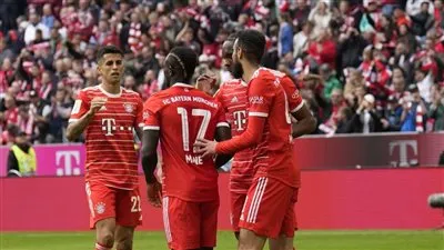 موعد وتردد القناة الناقلة لمباراة بايرن ميونخ وكولن في الدوري الألماني
