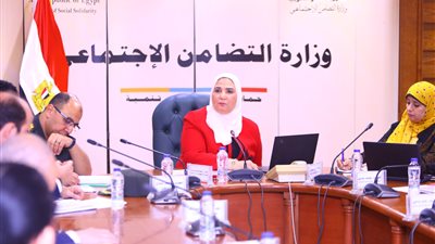 القباج تترأس الاجتماع الأول للجنة الدائمة لتنظيم توزيع السلع الغذائية للأسر المستحقة